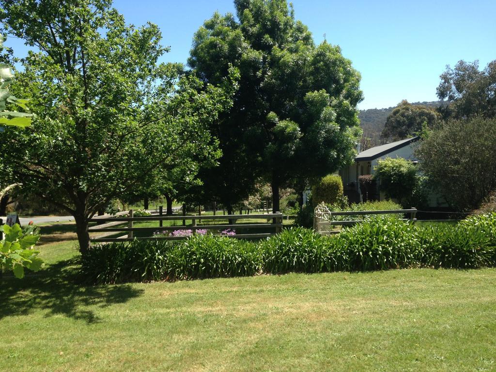 Yarra Glen Bed & Breakfast מראה חיצוני תמונה
