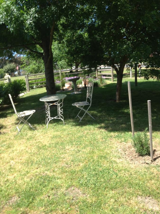 Yarra Glen Bed & Breakfast מראה חיצוני תמונה
